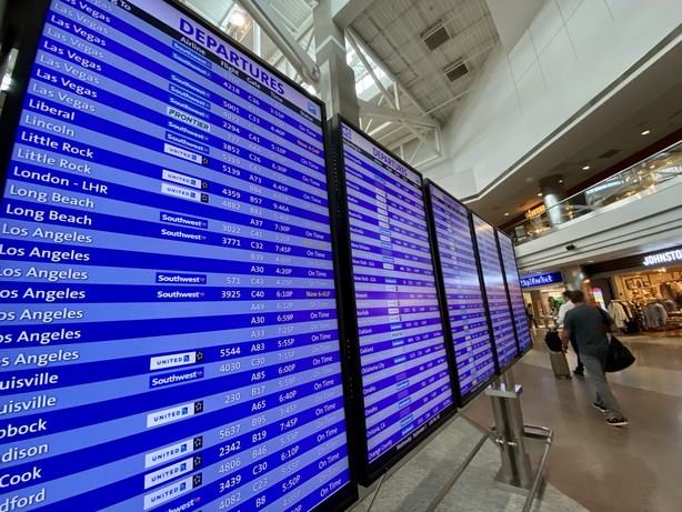 Denver airport schedule