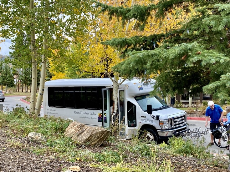 Free shuttle in Breckenridge CO