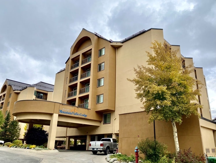 Marriott Breckenridge main entrance