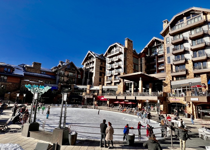 Vail ice skating