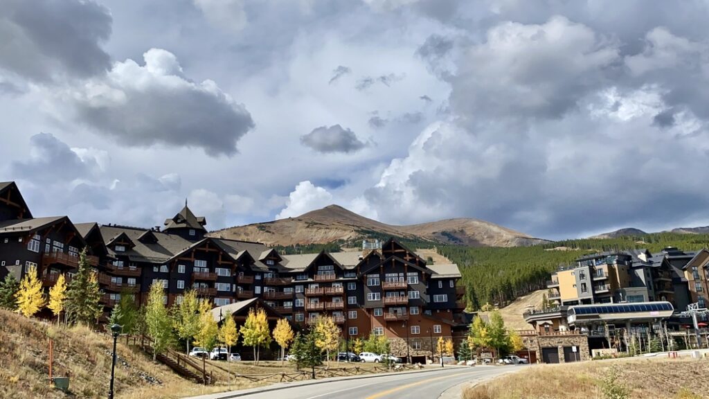 Breckenridge Ski resort - One Ski Hill hotel