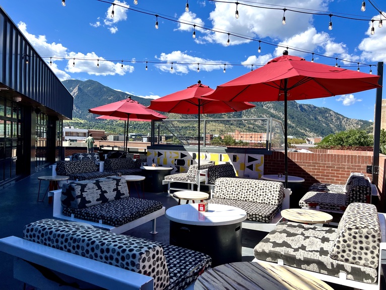Roof top restaurant Boulder