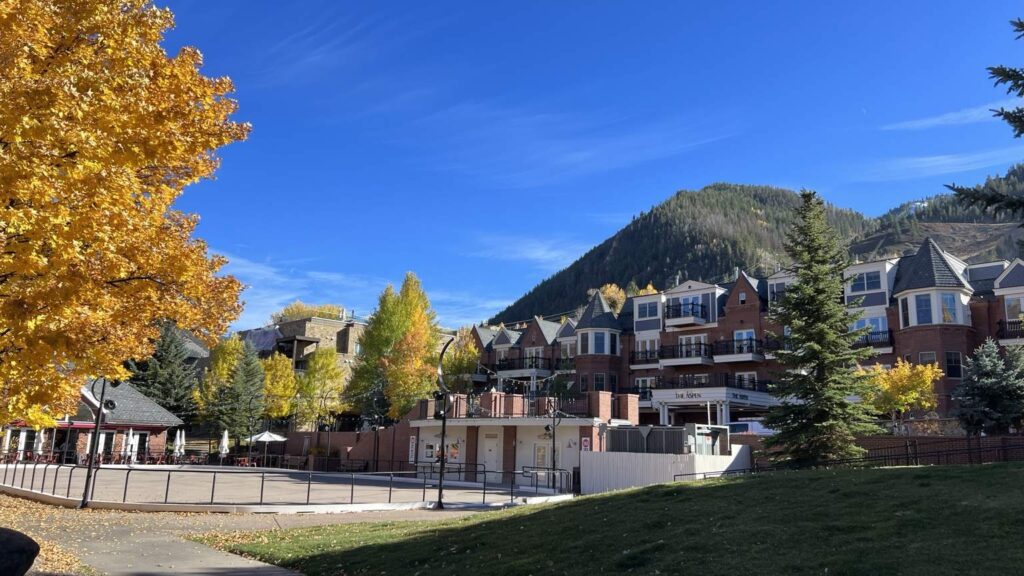 Greenwood Village to Aspen Private Car Service