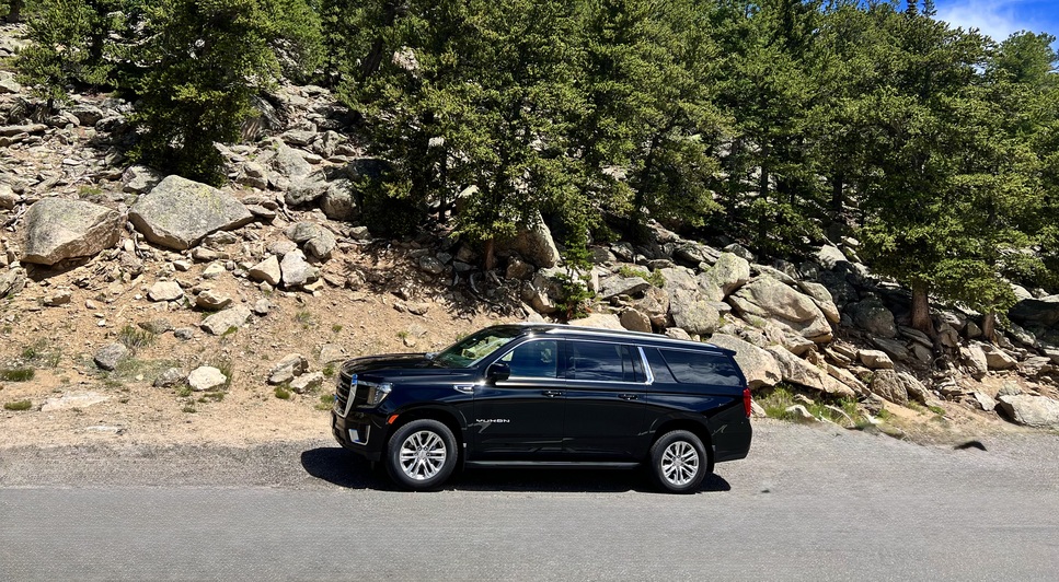 Arrowhead to Denver airport private car service